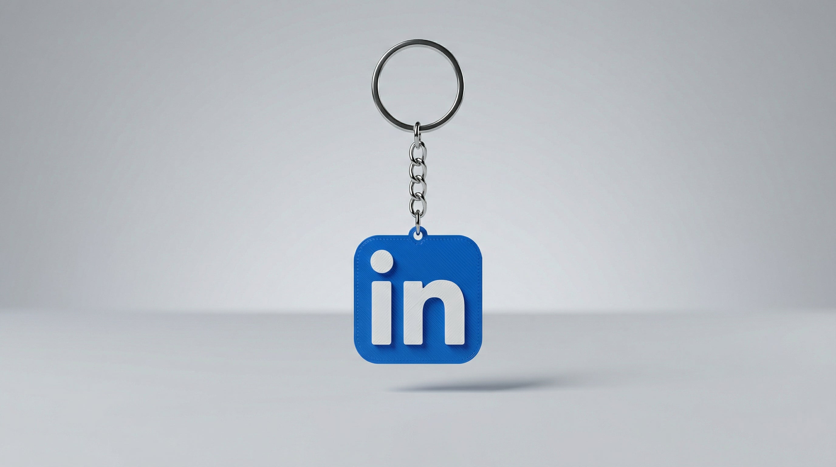 LinkedIn Keychain with NFC – Tap to Share Your Profile